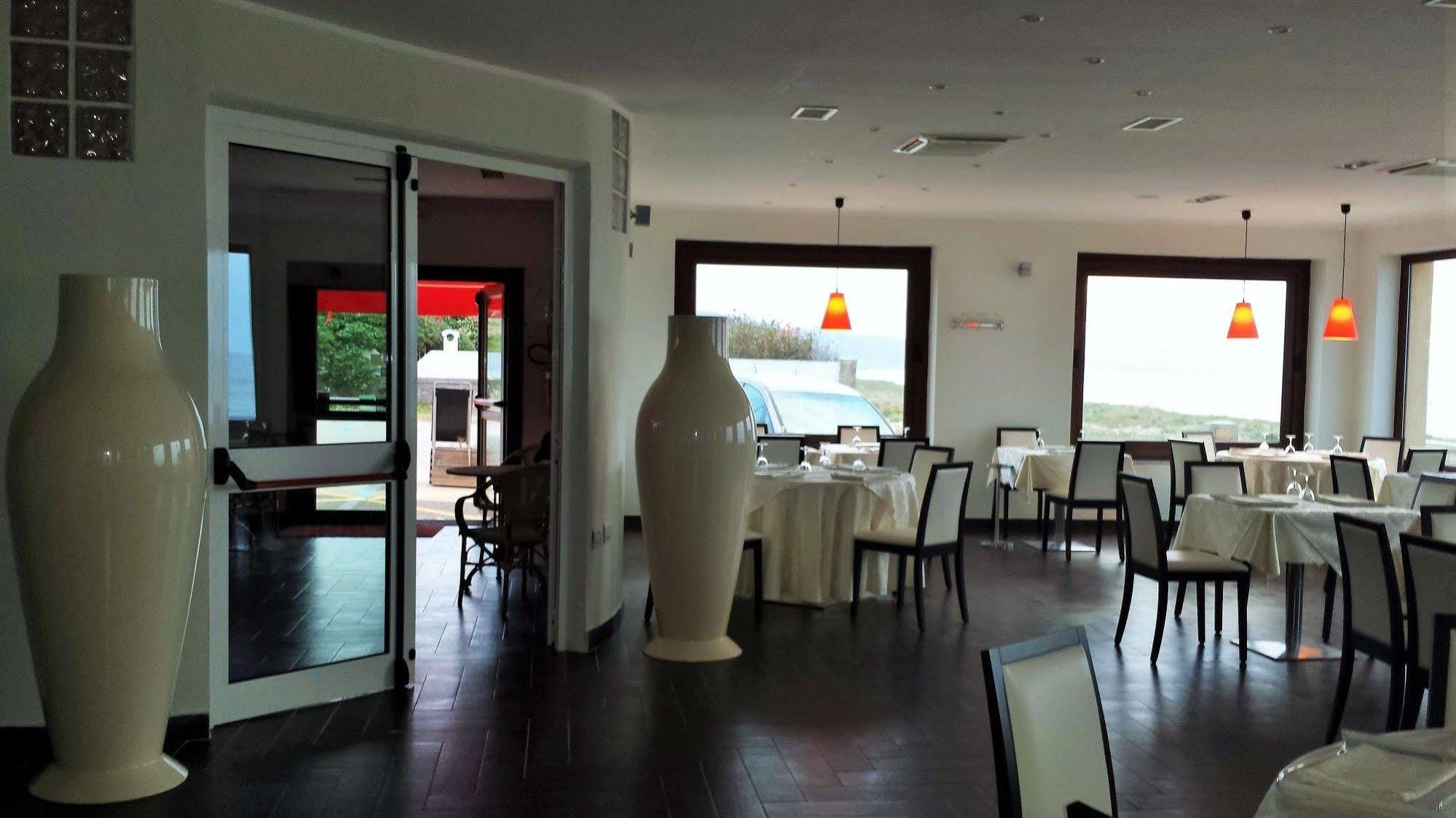 Buddi Hotel Platamona Exterior foto
